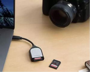 Четец за карти SanDisk Extreme PRO,USB-C, SDDR-409-G46