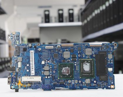 Samsung Series 7 XE700T1A-H01DE, Intel Core i5, Intel HD Graphics 3000, Grade A