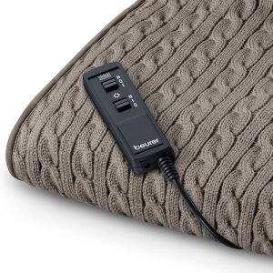 Thermal pad Beurer FWM 45 Massage foot warmer; 2 temperature and massage settings; washable by hand, 16 Watts; 32(L)x26(W)x26(H)