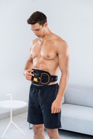 Massager Beurer EM 39 belt 2 in 1 for the abdomen and lower back; EMS technology; 4 contact electrodes; 5 training programs; adjustable intensity; waist circumference of 75-130 cm