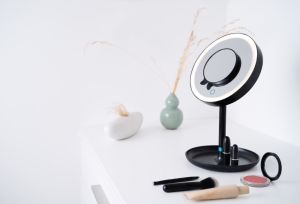 Cosmetic mirror Beurer BS 45 illuminated cosmetics mirror, LE