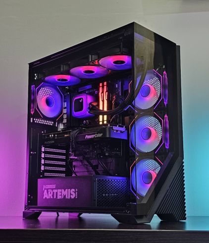 RX 9070XT 16GB/ Ryzen 7-7800X3D/ RAM 32GB/ SSD 1TB/ B850 Wi-Fi/ 1000W/ Водно Охлаждане/ Геймърски компютър - Aorora S1