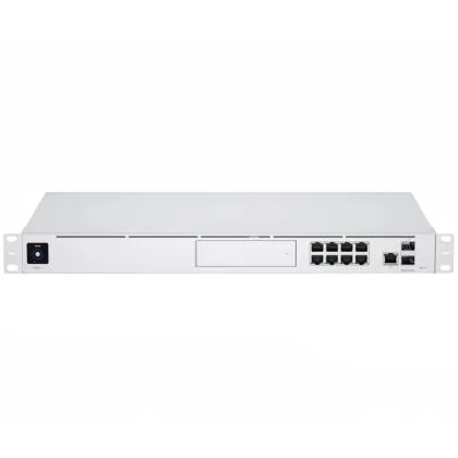 Sistem multi-aplicație UniFi cu montare în rack 1U 10 Gbps cu extindere HDD de 3,5" și comutator cu 8 porturi