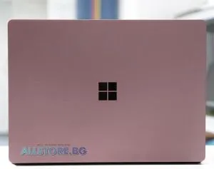Microsoft Surface Laptop 2 1769 Burgundy, Intel Core i7, 8192MB LPDDR3, 256GB M.2 NVMe SSD, Intel UHD Graphics 620, 13.5" 2256x1504 QHD 3:2, Preinstalled with Windows 10 Pro, Grade A-