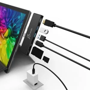 Stație de andocare j5create ULTRADRIVEMINIDOCK JCD324, pentru MS Surface Pro 7