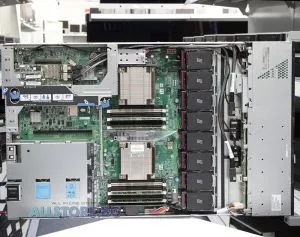 HP ProLiant DL360p Gen8, Intel Xeon 6-Core E5, 32GB RDIMM DDR3, FĂRĂ HDD SAS 2.5", montare în rack 1U, grad A