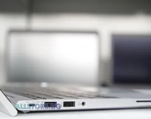 HP EliteBook 840 G8, Intel Core i5, 16GB So-Dimm DDR4, 512GB M.2 NVMe SSD, Intel Iris Xe Graphics, 14" 1920x1080 Full HD 16:9, Grade B