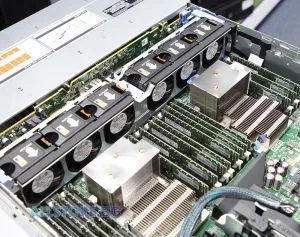 Dell PowerEdge R740xd, 2x Intel Xeon 18-Core Gold, 512GB RDIMM DDR4, No storage SAS 3.5", Rack Mount 2U, Grade A