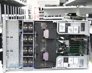 Dell PowerEdge R940, 4x Intel Xeon 24-Core Platinum, 1TB RDIMM DDR4, No storage SAS 2.5", Rack Mount 3U, Grade A