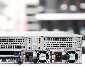 Dell PowerEdge R740, 2x Intel Xeon 24-Core Platinum, 512GB LRDIMM DDR4, No storage SAS 2.5", Rack Mount 2U, Grade A