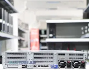 HPE ProLiant DL380 Gen10, 2x Intel Xeon 20-Core Gold, 64GB RDIMM DDR4, No storage SATA + SAS, Rack Mount 2U, Grade A