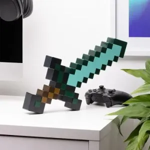 Лампа Paladone: Minecraft - Diamond Sword Light, PP12711MCF