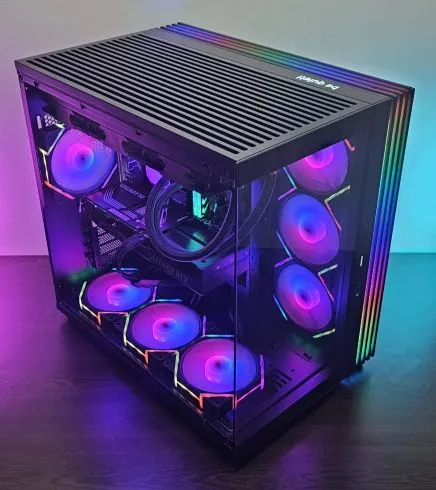 Ryzen 7-7700/ RTX 5070/ SSD 1TB/ RAM 32GB/ Геймърски компютър DarkReaper D5