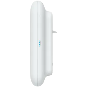 Ubiquiti U7-PRO-OUTDOOR WiFi 7, 6 spatial streams, 465 m2 open space coverage with the integrated directional super antenna, Powered using PoE+, 2.5 GbE uplink