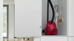 Прахосмукачка Bosch BGBS2RD1, Vacuum cleaner with bag Red, Series 2