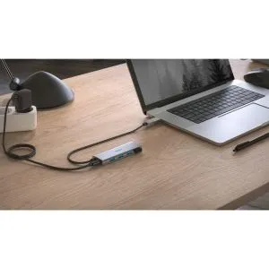 Hub HAMA cu 4 porturi, USB 3.2 Gen 1, 5 Gbit/s, incl. Adaptor USB-C, automat. alimentare electrică