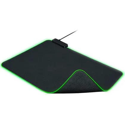 Goliathus Chroma, Powered by Razer Chroma, Echilibrat pentru viteză și controlul stilurilor de joc, Suprafață optimizată pentru toți șoarecii și senzorii, Sincronizarea culorilor între dispozitive