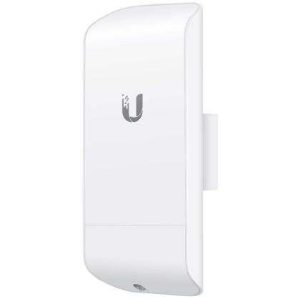 UBIQUITI airMAX NanoStation M2 loco; 2.4 GHz frequency band; Plug-and-play integration with airMAX antennas; 150+ Mbps, range 5+ km, 8.5 dBi.