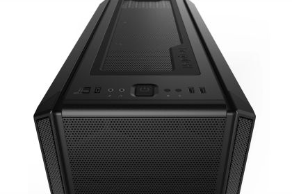 liniște! SILENT BASE 802 Black, E-ATX/ATX/M-ATX/Mini-ITX, 3x Pure Wings 2 140mm, controler de ventilator în 4 trepte cu hub PWM, 2x USB 3.2 Gen. 1, 1x USB 3.2 Gen. 2 Tip C, Microfon + Audio, Capac superior și panou frontal interschimbabil, 3 ani garanție