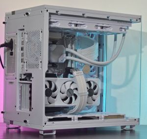 RTX 5070/ Ryzen 7-7800X3D/ RAM 32GB/ SSD 2TB/ B850 Wi-Fi/ Gaming PC WhiteReaper 125