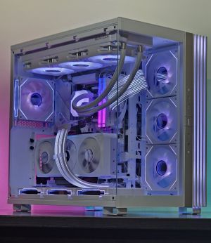 RTX 5070/ Ryzen 7-7800X3D/ RAM 32GB/ SSD 2TB/ B850 Wi-Fi/ Gaming PC WhiteReaper 125