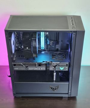 RTX 5070 12GB/ Ryzen 7-7800X3D/ RAM 32GB/ SSD 1TB/ 1000W  - Геймърски компютър DarkReaper Z2