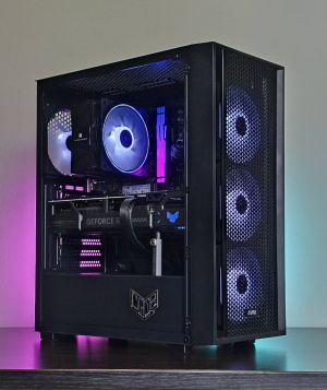 RTX 5070 12GB/ Ryzen 7-7800X3D/ RAM 32GB/ SSD 1TB/ 1000W  - Геймърски компютър DarkReaper Z2