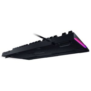 Tastatură mecanică pentru jocuri Razer BlackWidow V4, aspect SUA, comutator verde, Razer Chroma™ RGB, 6 taste macro, stabilizatoare lubrifiate, taste media, suport magnetic pentru încheietura mâinii, frecvență de interogare de până la 8000 Hz, cablu tip C