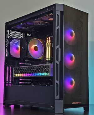 RX 9070 16GB/ Ryzen 7-7700 / RAM 32GB/ SSD 1TB/ 850W 80 Plus Gold / Геймърски компютър - Aorora S3