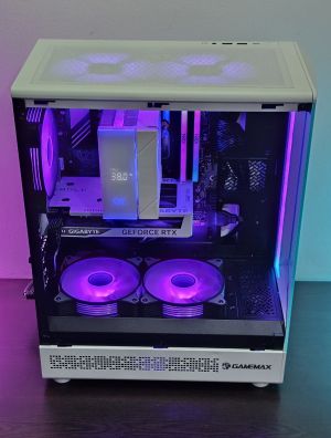Ryzen 7-7700/ RTX 5060/ SSD 1TB/ RAM 32GB/ Дигитален Охладител/ Геймърски компютър - Aorora S6