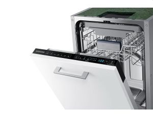 Mașină de spălat vase Samsung DW50R4050BB/EO, Mașină de spălat vase încorporată, 45cm, Capacitate 10 p/s, Eficiență energetică F, Programe 6, Sertar pentru tacâmuri, Display LED, Consum de apă pe ciclu 9,9 L, Nivel de zgomot 46 dBA