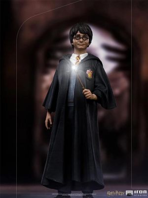 Статуетка Iron Studios: Harry Potter - Harry Potter Art Scale Statue 1/10 WBHPM40721-10