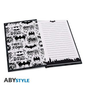 Комплект ABYSTYLE DC COMICS - Pck XXL glass + Pin + Pocket Notebook "Batman", Черен