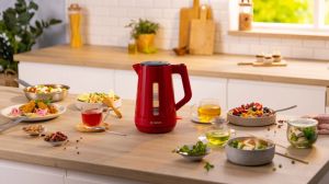 Electric kettle Bosch TWK1M124, MyMoment Plastic Kettle, 2400 W, 1.7 l, Cup indicator, Limescale filter, Triple safety function, Red