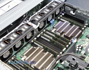 Dell PowerEdge R740, 2x Intel Xeon 10-Core Silver, 256GB RDIMM DDR4, 2x 120GB 2.5 Inch SSD, Rack Mount 2U, GradeA