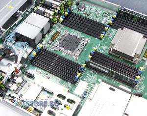 Fujitsu Primergy RX200 S8, Intel Xeon 6-Core E5, 32GB RDIMM DDR3L, NO HDD SAS 2.5", Rack Mount 1U, Grade A