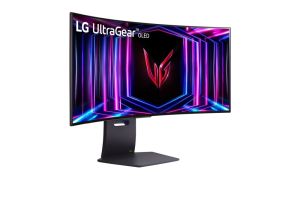 Монитор LG 34GS95QE-B, 33.9", OLED UltraGear 21:9 Curved, IPS 0.03 ms, WQHD 4K (3440x1440), 240Hz, HDR 10, 1500000:1, 1300 cd/m2, DCI-P3 98.5%, USB 3.0, VRR, Free-sync, G-Sync, HDMI, DisplayPort, PBP,PIP, Height Adjustable, Pivot, Tilt, Headphone Out, Bla