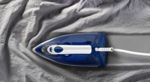 Iron Tefal FV2838E0, Express Steam, dark blue&white, 2400W, 40g/min, shot 180g/min, AD, water tank 270 ml, Ceramic soleplate