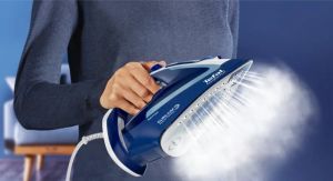 Ютия Tefal FV5770E0 STEAM IRON EASYGLISS PLUS