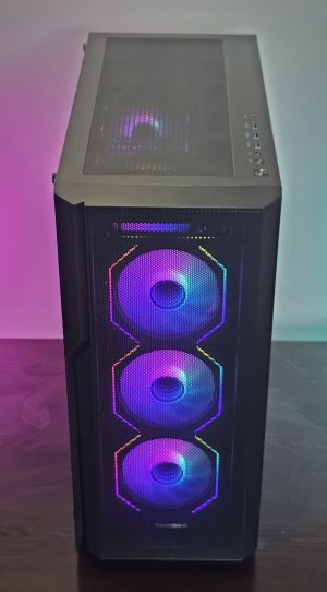 Ryzen 7-5700X/RTX 3060TI/RAM 16GB/SSD 1TB/850W/GAME-TikTok