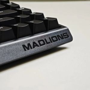 Madlions професионална геймърска механична клавиатура Professional Gaming Mechanical Keyboard MAD 68 HE Flagship - 8K, Magnetic Amber Pro Switches - White