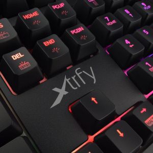 Tastatură mecanică pentru jocuri Xtrfy K2 RGB Kailh Red Switch, aspect Marea Britanie
