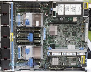 HP StoreVirtual 4730, 2x Intel Xeon 6-Core E5, 64GB RDIMM DDR3L, No storage SAS 2.5", Rack Mount 2U, Grade A