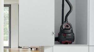 Прахосмукачка Bosch BGC21POW1, SER4 Bagless vacuum cleaner ProPower, 750 W, 2.0 L, 78 dB(A), Black