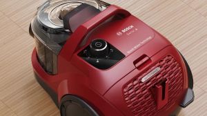 Прахосмукачка Bosch BGC21X350, SER4 Bagless vacuum cleaner, 750 W, 2.0 L, 78 dB(A), Red